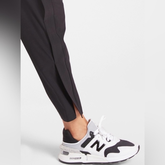 Athleta Uptown Ankle Pant Size 6 - Picture 4 of 14